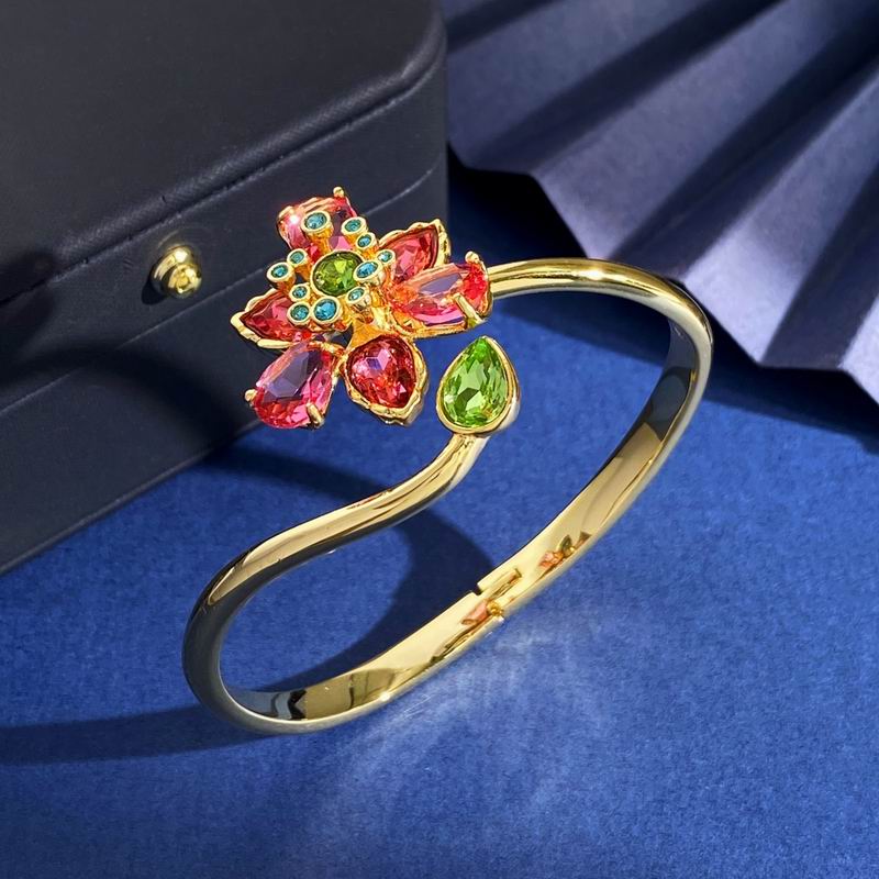 Swarovski Bracelet 06yxh14